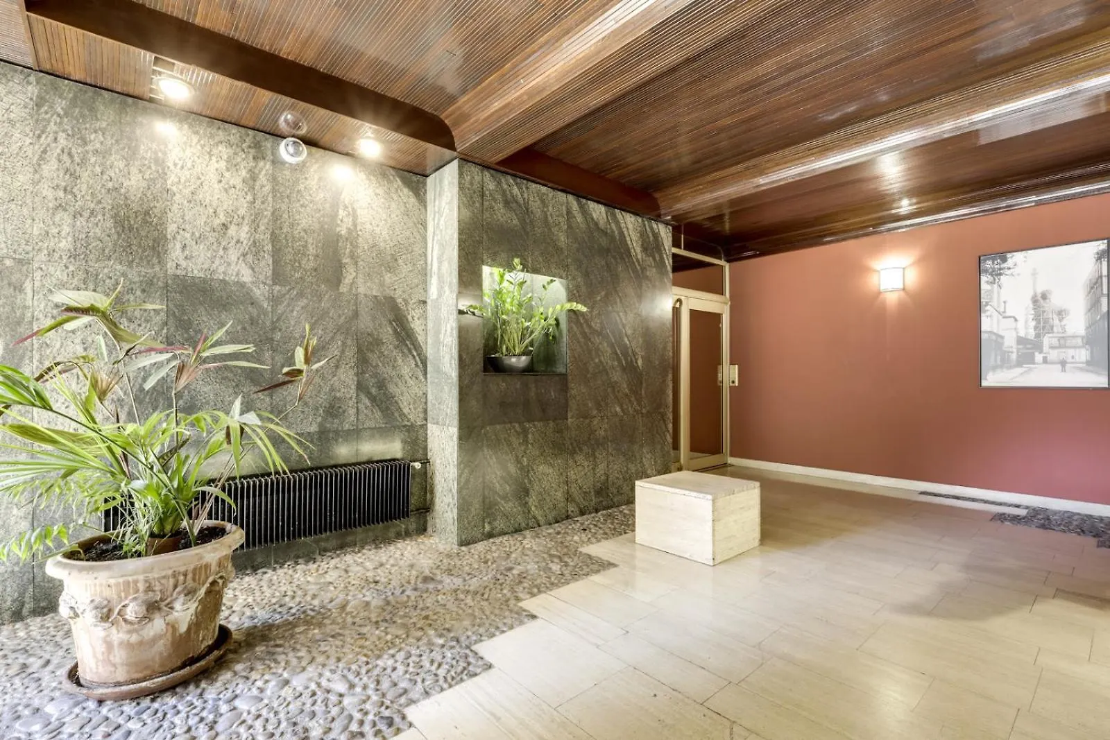 Of Liberty Apartment *